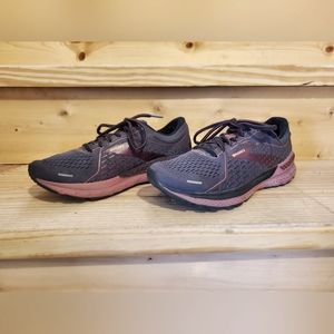 Women's Brook's Adrenaline GTS 21 size 9 Black, Grey, Plum & Rose